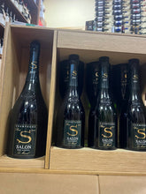 Salon Oenotheque Case: 1 Salon Magnum 2008, 2 del 2004, 2 del 2006 e 2 del 2007.