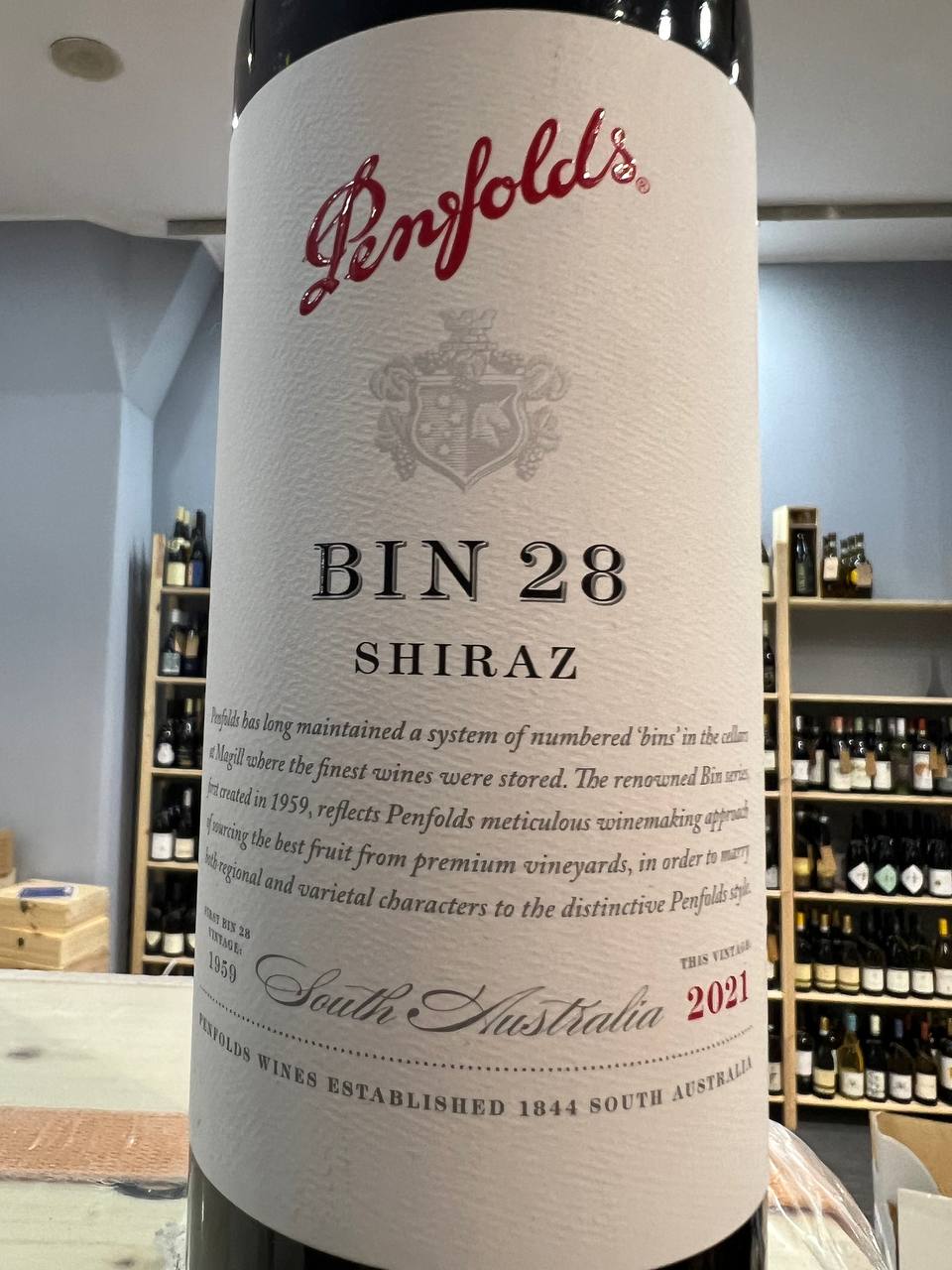 Bin 28 2021 Shiraz Penfolds