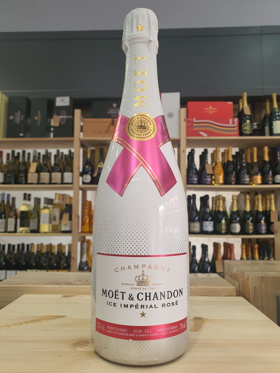 Champagne Moët & Chandon Ice Impérial Rosé Demi-Sec