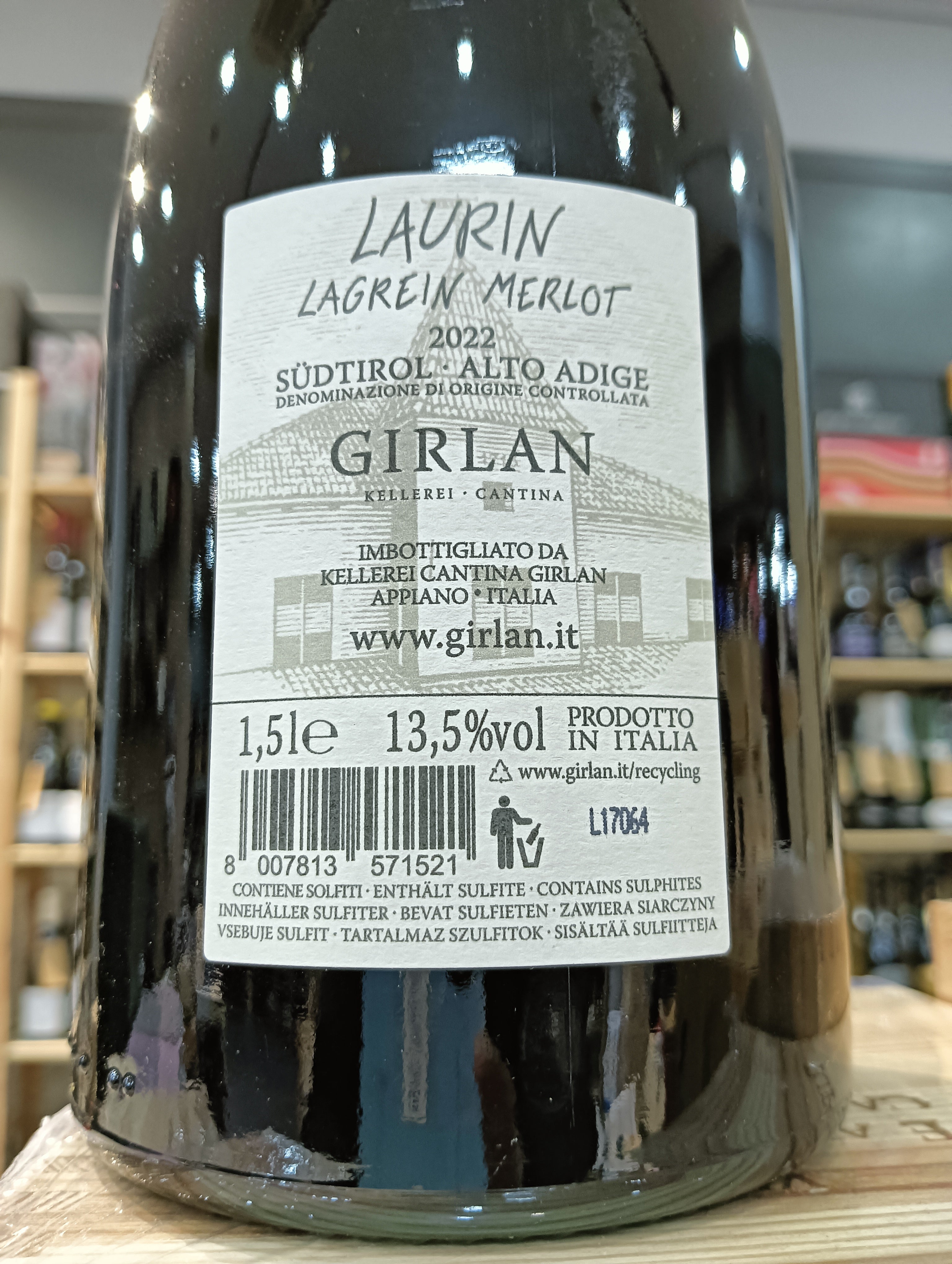 Laurin Magnum 2022 Lagrein Merlot (Astucciato) - Girlan