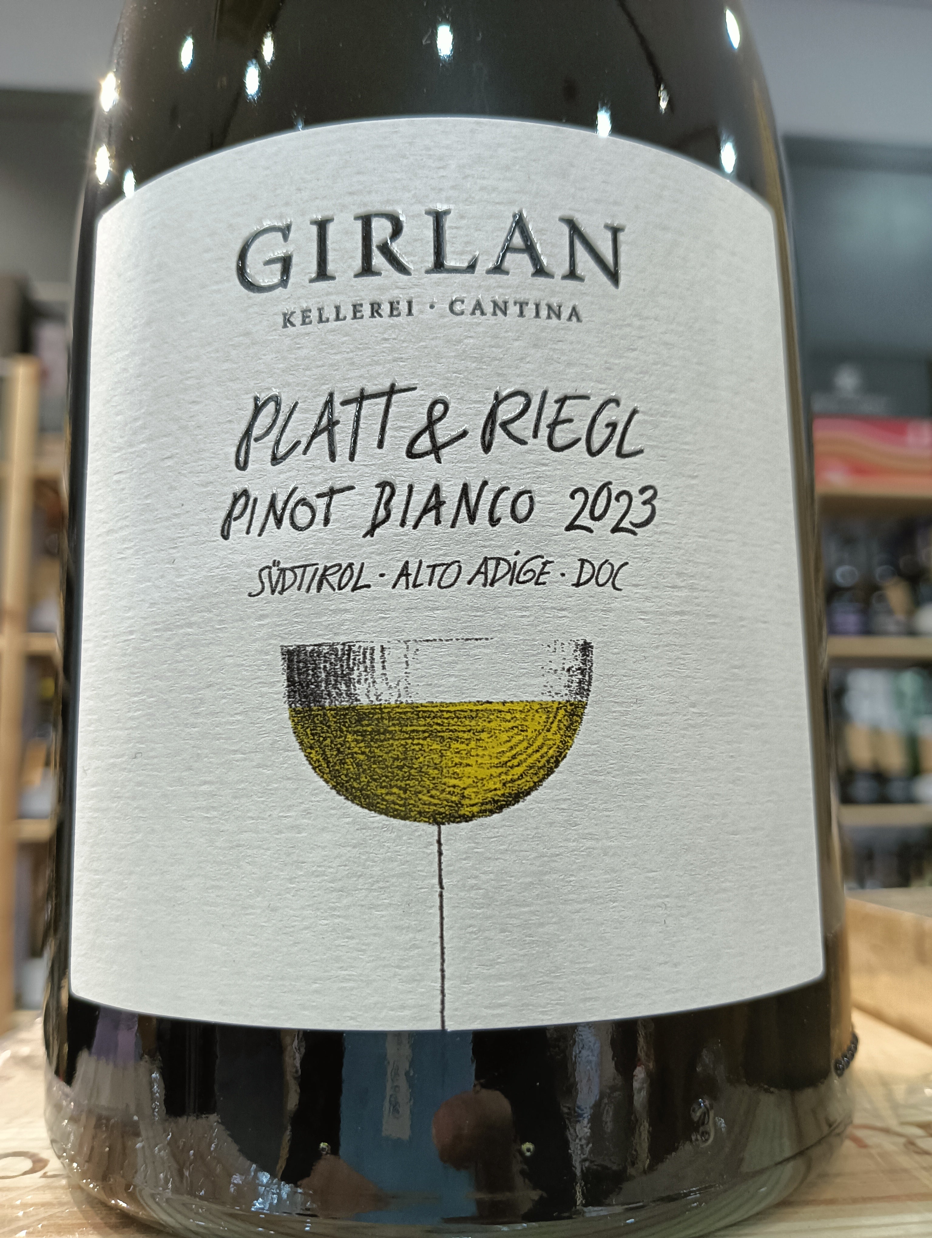 Pinot Bianco Magnum Platt & Riegl 2023 (Astucciato) - Girlan