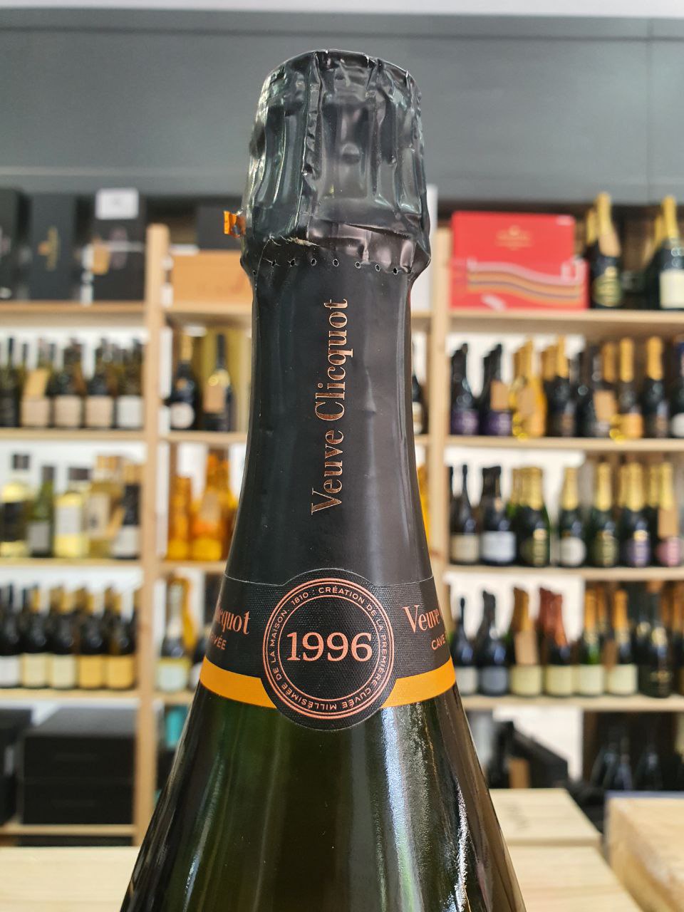 Cave Privée 1996 Rosé Champagne Vintage Veuve Clicquot