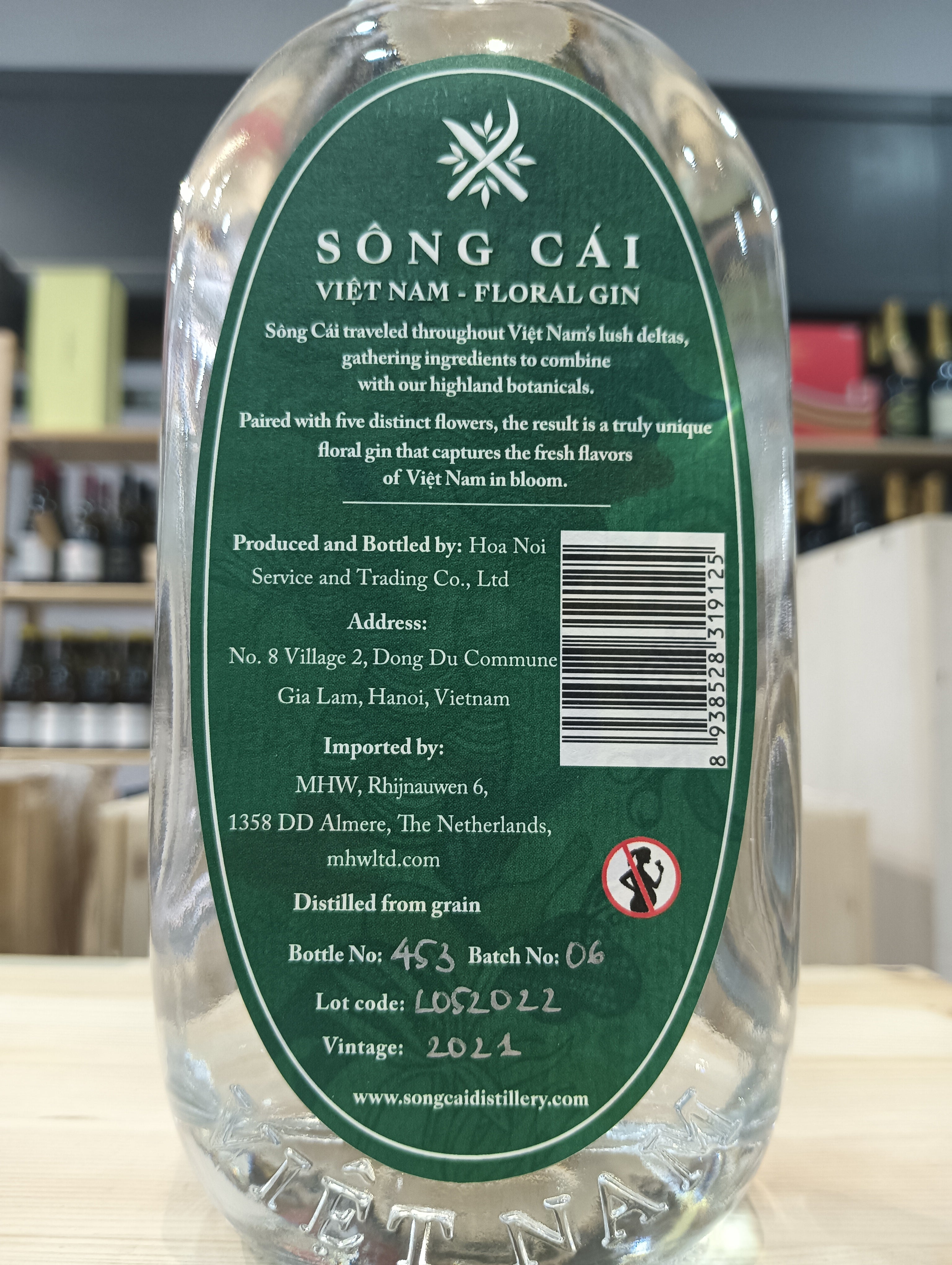 Viet Nam Floral Gin - Sông Cái