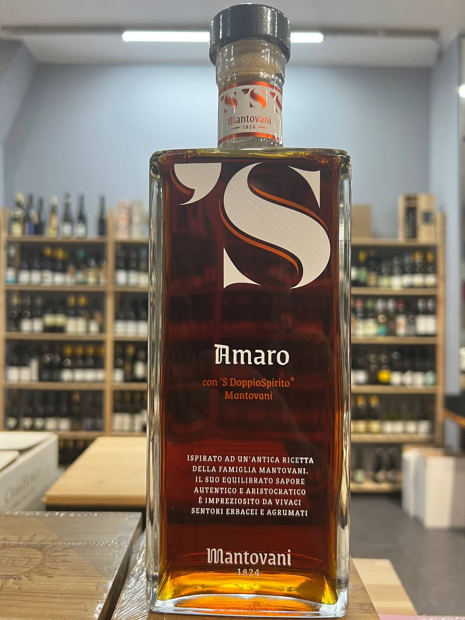 Mantovani ’S Amaro - A base di erbe e spezie