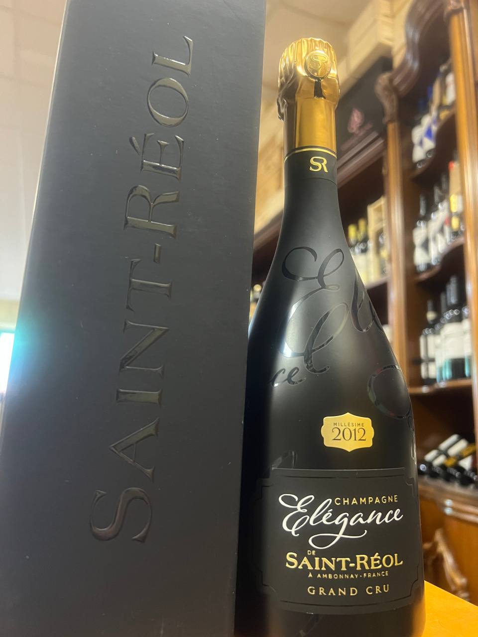 Saint-Réol Élégance 2012 Champagne Grand Cru (Astucciato)