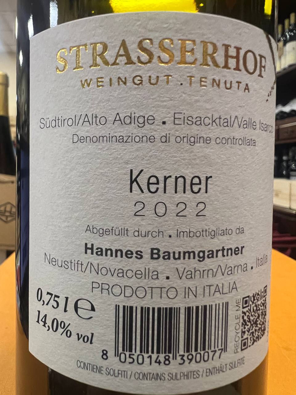 Kerner 2022 Strasserhof  Valle Isarco DOC Alto Adige