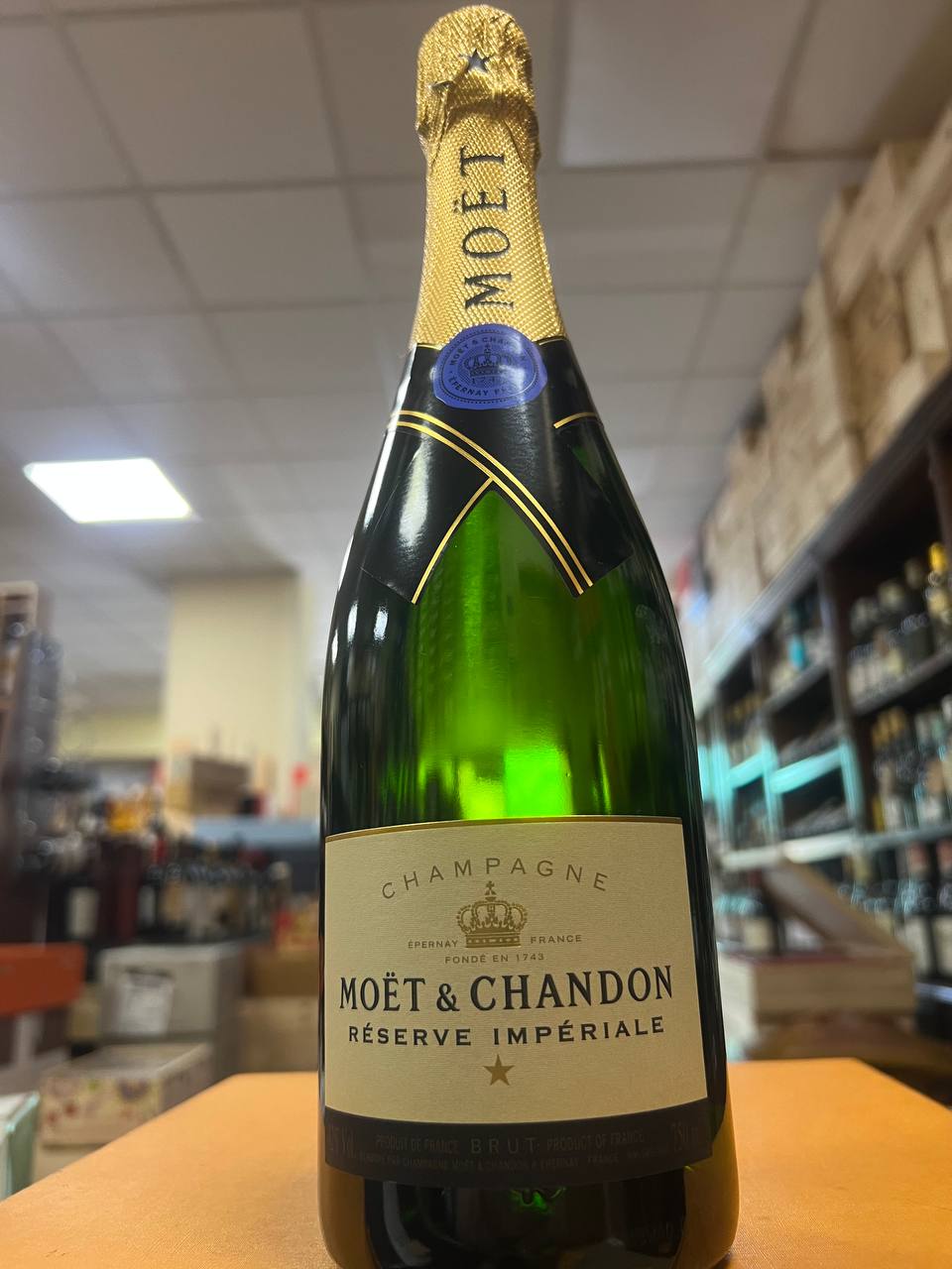 Moet & Chandon Champagne Réserve Impérial - www. - Gusti di  Puglia - Prodotti Tipici Pugliesi