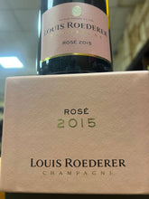 Carica l&#39;immagine nel visualizzatore Galleria,Champagne Rosé 2015 Louis Roederer Brut Vintage Astucciato
