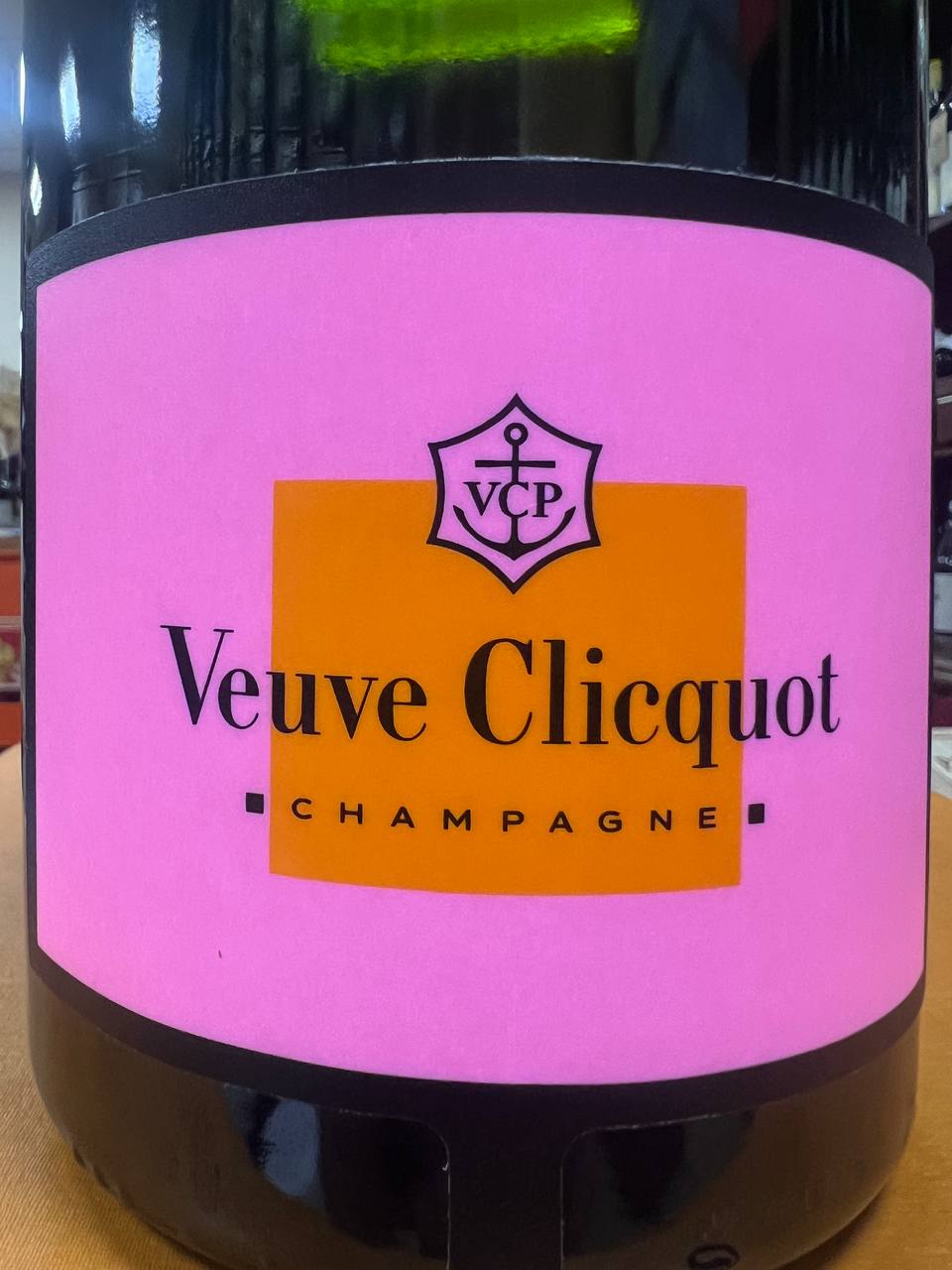 Veuve Clicquot Vintage Brut Rosé Luminous