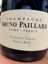 Carica l&#39;immagine nel visualizzatore Galleria,Bruno Paillard Champagne Magnum Première Cuvée