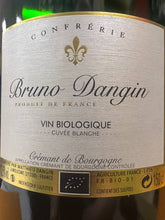 Carica l&#39;immagine nel visualizzatore Galleria,Bruno Dangin Cuvee Magnum Blanche - Crémant  de Bourgogne Bio