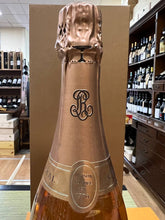 Carica l&#39;immagine nel visualizzatore Galleria,Cristal Rosé 2012 Champagne Brut - Astucciato