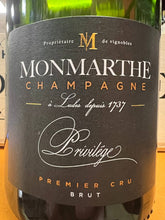 Carica l&#39;immagine nel visualizzatore Galleria,Monmarthe Privilege Brut Champagne Premier Cru